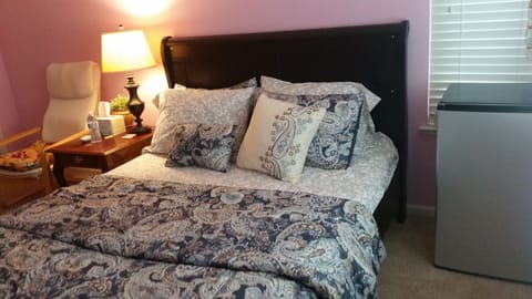 1 bedroom, desk, iron/ironing board, rollaway beds