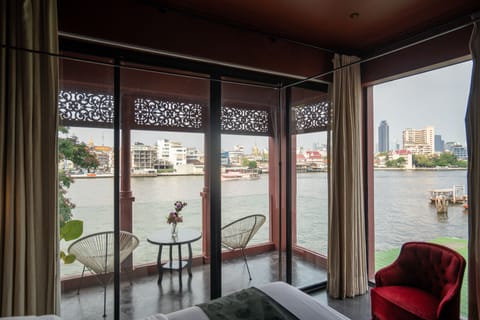 Riverside Grand Deluxe | Terrace/patio