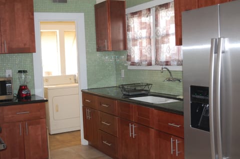 large kitchen 15'X20'