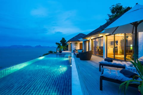 HillTop Pool Villa | Private pool