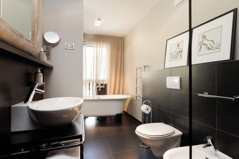 Standard Double Room | Bathroom | Designer toiletries, hair dryer, bathrobes, slippers