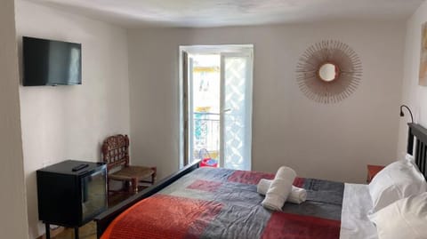 Comfort Double Room, Balcony, City View (Room 2) | Premium bedding, minibar, individually furnished, soundproofing