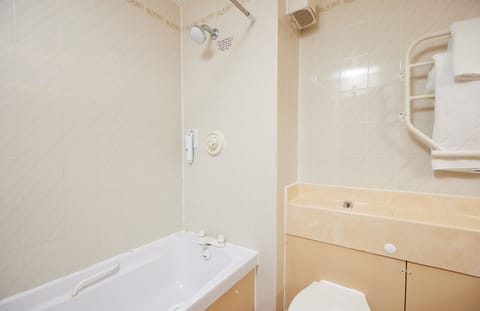 Double Room | Bathroom | Hair dryer, towels