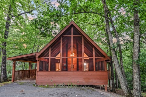 Cabin, 2 Bedrooms | Exterior