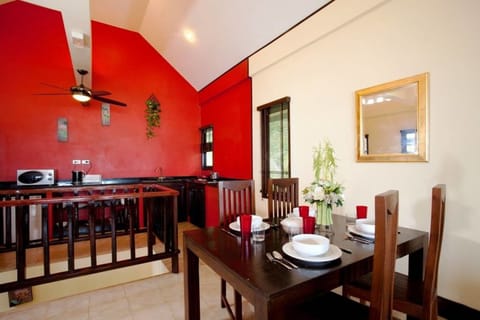 Villa, 3 Bedrooms | In-room dining