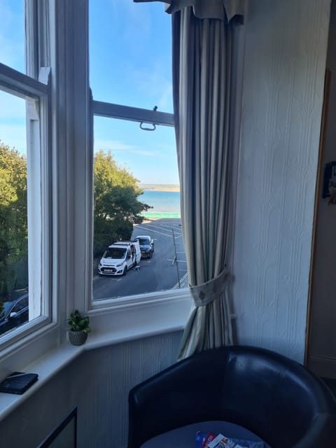 Double Room, Ensuite, Sea View (Room 2, 1st Floor) | Premium bedding, individually decorated, individually furnished