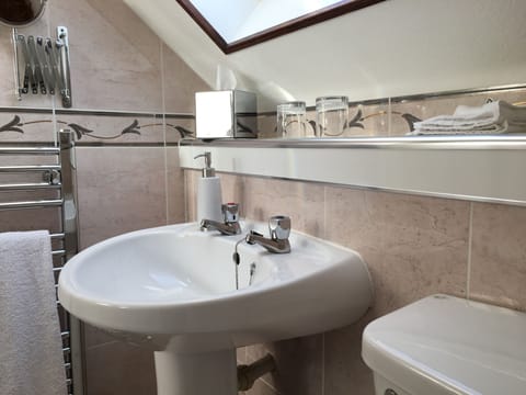 Double Room, Private Bathroom | Bathroom | Shower, free toiletries, hair dryer, bathrobes