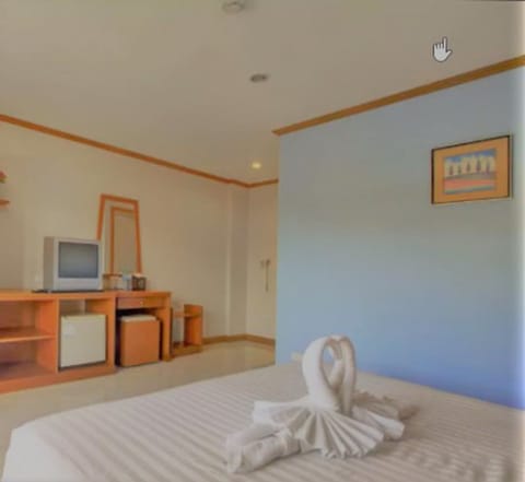 Standard Double Room | In-room safe, desk, rollaway beds, free WiFi