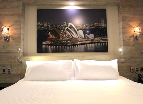 In-room safe, individually decorated, individually furnished, desk