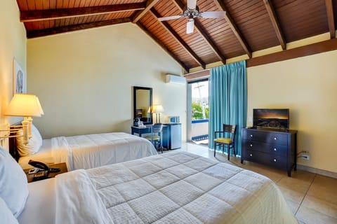 Standard Double Room | Premium bedding, Select Comfort beds, in-room safe, desk