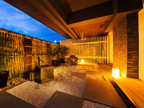 Japanese Style Room with Japanese Private Stone Garden (42sqm) | Terrace/patio