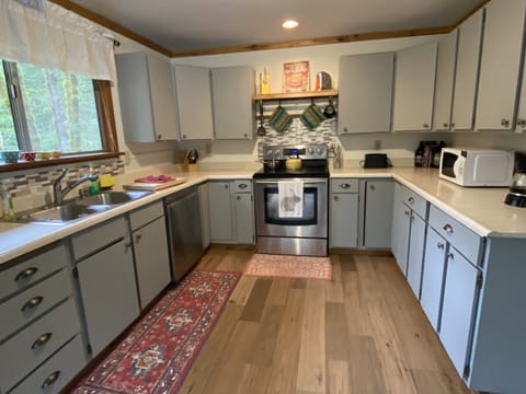 Plenty of counter space for big meals 