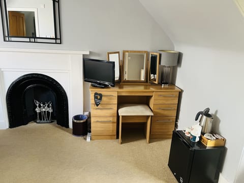 Double Room, Ensuite | Desk, free WiFi, bed sheets