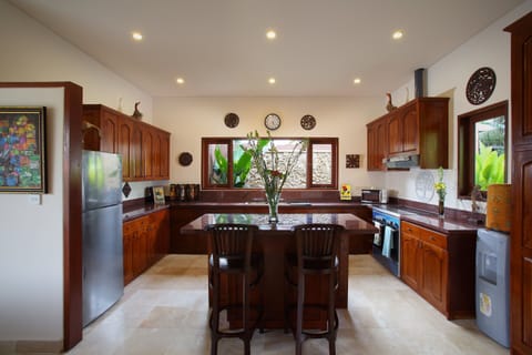 Villa, 4 Bedrooms, Private Pool (Banana) | Private kitchen | Full-size fridge, microwave, oven, stovetop