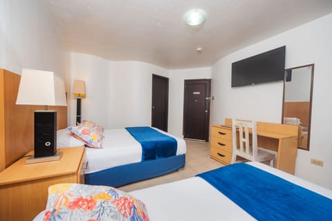 Comfort Triple Room, City View | 1 bedroom, soundproofing, free WiFi, bed sheets