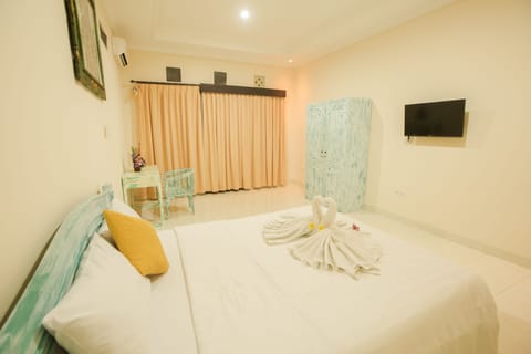 Deluxe Room | Desk, soundproofing, free WiFi, bed sheets