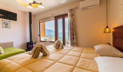 Luxury Room, Balcony (Samitos) | Iron/ironing board, free WiFi, bed sheets