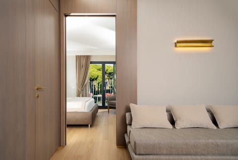 Apuania Suite | Premium bedding, memory foam beds, minibar, in-room safe