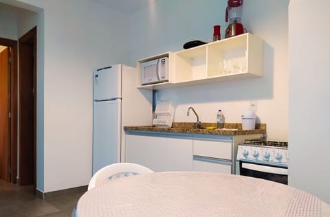 Family Apartment | Private kitchen | Mini-fridge, microwave, electric kettle, toaster