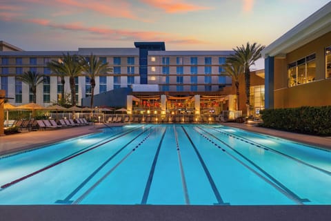 3 outdoor pools, open 6:00 AM to 10:00 PM, cabanas (surcharge)