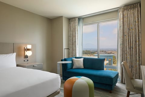 Room, 1 King Bed, Pool View | Premium bedding, down comforters, pillowtop beds, desk