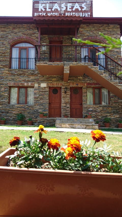 Courtyard view