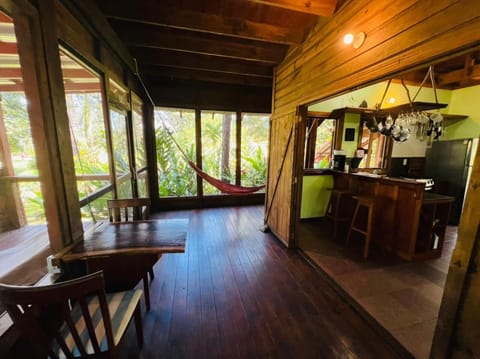 Family Cottage, 2 Bedrooms, Mountain View, Mountainside | Living area | Flat-screen TV