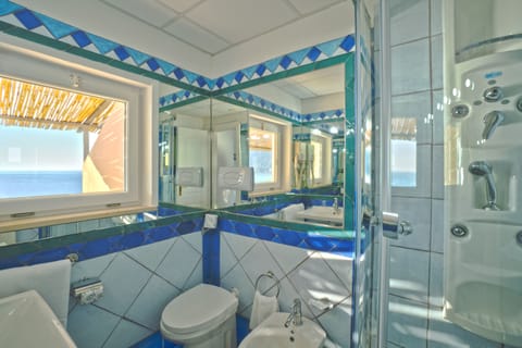 Double Room, Sea View | Bathroom | Rainfall showerhead, hair dryer, slippers, bidet