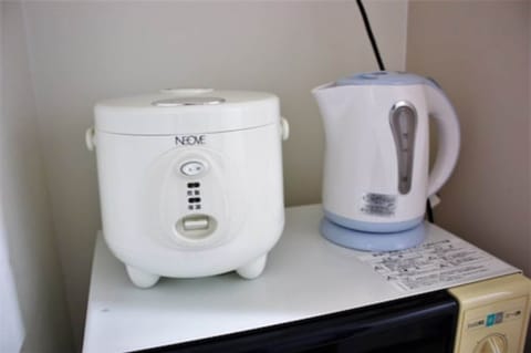 Fridge, microwave, stovetop, electric kettle