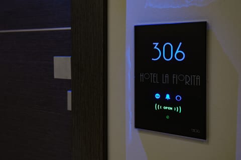 In-room safe, desk, laptop workspace, soundproofing