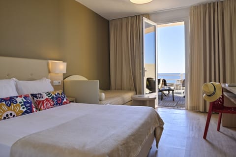 Room, Terrace, Sea View | Premium bedding, in-room safe, desk, blackout drapes