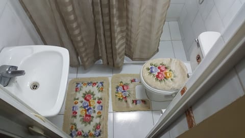 Room (The Beige First Floor) | Bathroom sink