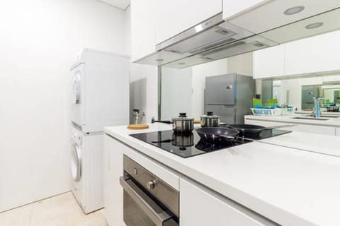 Family Apartment, 2 Bedrooms, Tower | Private kitchen | Full-size fridge, microwave, oven, stovetop