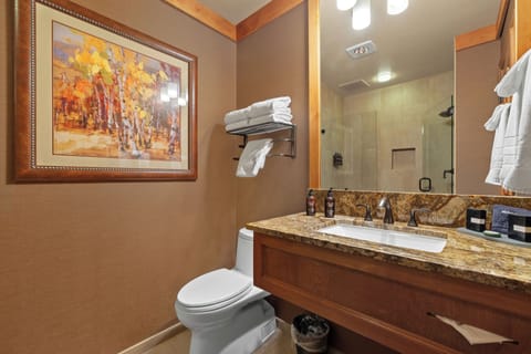 Deluxe Room, 2 Queen Beds (Premium Two Queens) | Bathroom | Shower, towels