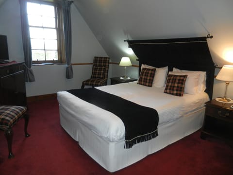Executive Double Room, 1 Bedroom | Individually decorated, soundproofing, rollaway beds, free WiFi