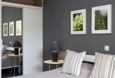 Apartment, 2 Bedrooms | Hypo-allergenic bedding, down comforters, pillowtop beds, in-room safe