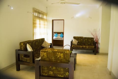 Superior Double Room (AC) | Living area