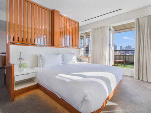 Suite, Terrace (Brooklyn Bridge) | Egyptian cotton sheets, premium bedding, down comforters, pillowtop beds