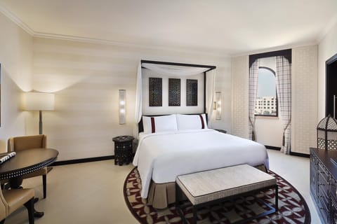 Superior Suite, 1 King Bed, Balcony, Sea View | Frette Italian sheets, premium bedding, down comforters, minibar