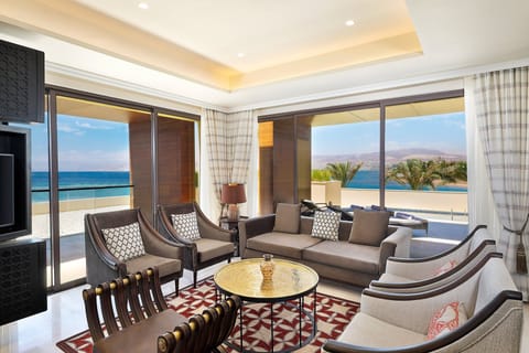 Penthouse, 1 King Bed, Sea View | Living room | 40-inch flat-screen TV with satellite channels, TV, DVD player