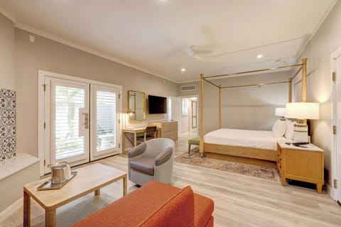 Suite, 1 Bedroom, Roll-in Shower (Mobility & Hearing) | Living area | 38-inch flat-screen TV with satellite channels, TV, video-game console