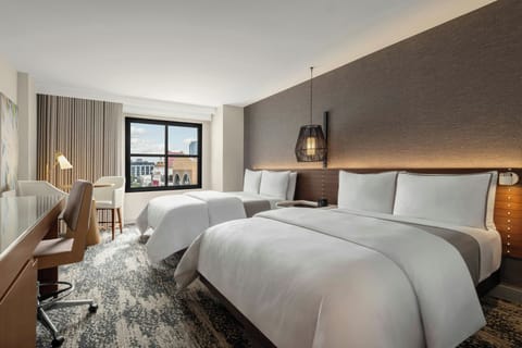 Egyptian cotton sheets, premium bedding, down comforters, pillowtop beds