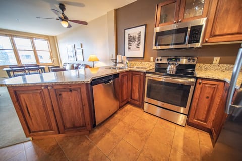 Signature Condo, 1 Bedroom, Balcony, Courtyard View (Silver Mill 8283) | Private kitchen | Fridge, microwave, coffee/tea maker, toaster