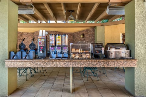 Free continental breakfast