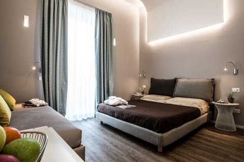 Superior Triple Room (Ruggiero) | Premium bedding, minibar, in-room safe, desk