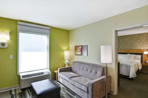 Suite, 1 Queen Bed, Accessible (Hearing) | Living area | 49-inch flat-screen TV with cable channels, TV