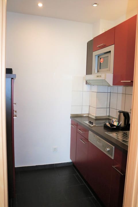 Superior Apartment | 1 bedroom, minibar, in-room safe, desk