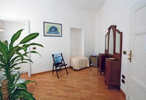 Junior Suite | Desk, cribs/infant beds, rollaway beds, free WiFi