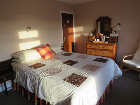 Double Room | Bed sheets, wheelchair access
