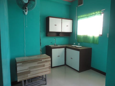 Comfort Apartment, 1 Bedroom | 1 bedroom, individually decorated, individually furnished, desk